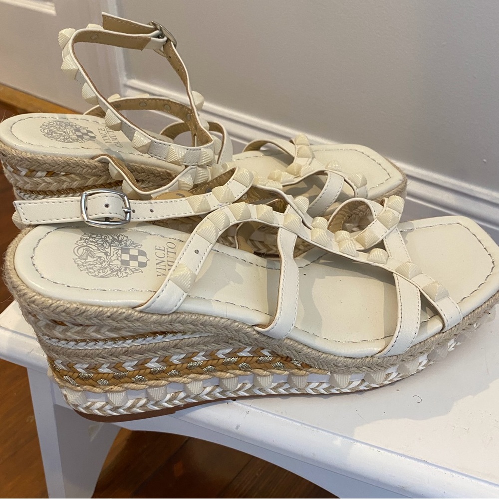 Vince Camuto, size 11, white